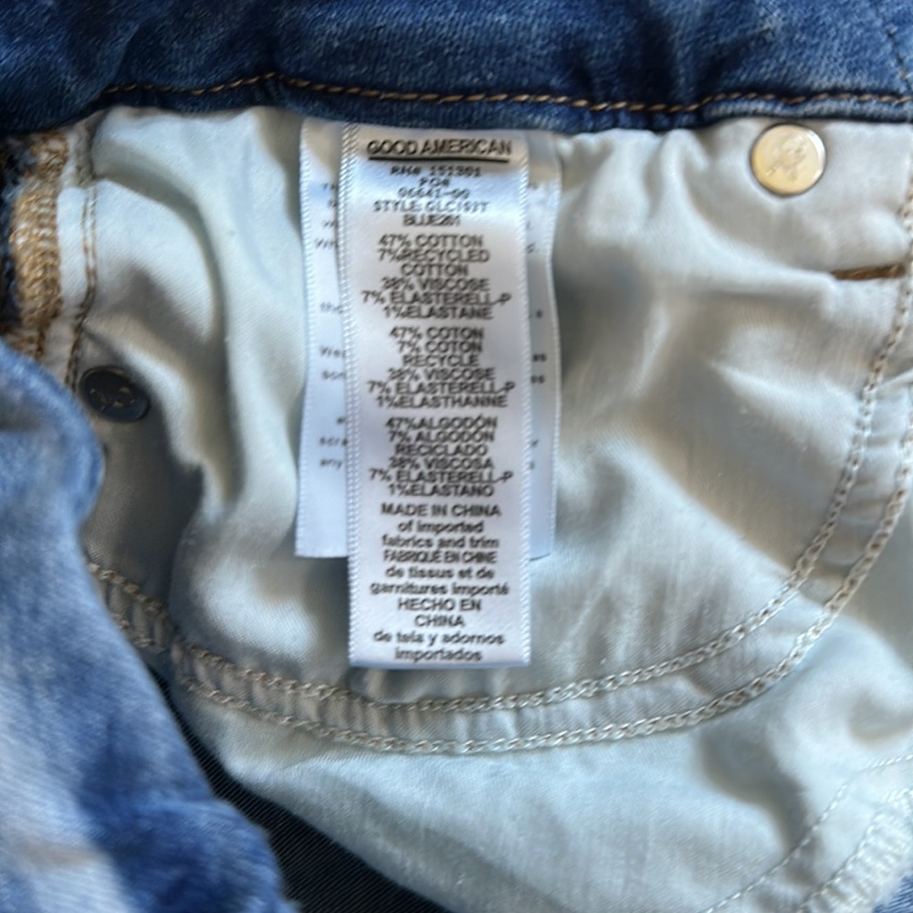 Good American Good Legs High Rise Ripped Skinny Crop Jeans in Blue261 - Picture 5 of 7